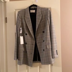 Aritzia Babaton blazer size 2